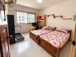 Blk 858 Tampines Avenue 5 (Tampines), HDB Executive #622659941